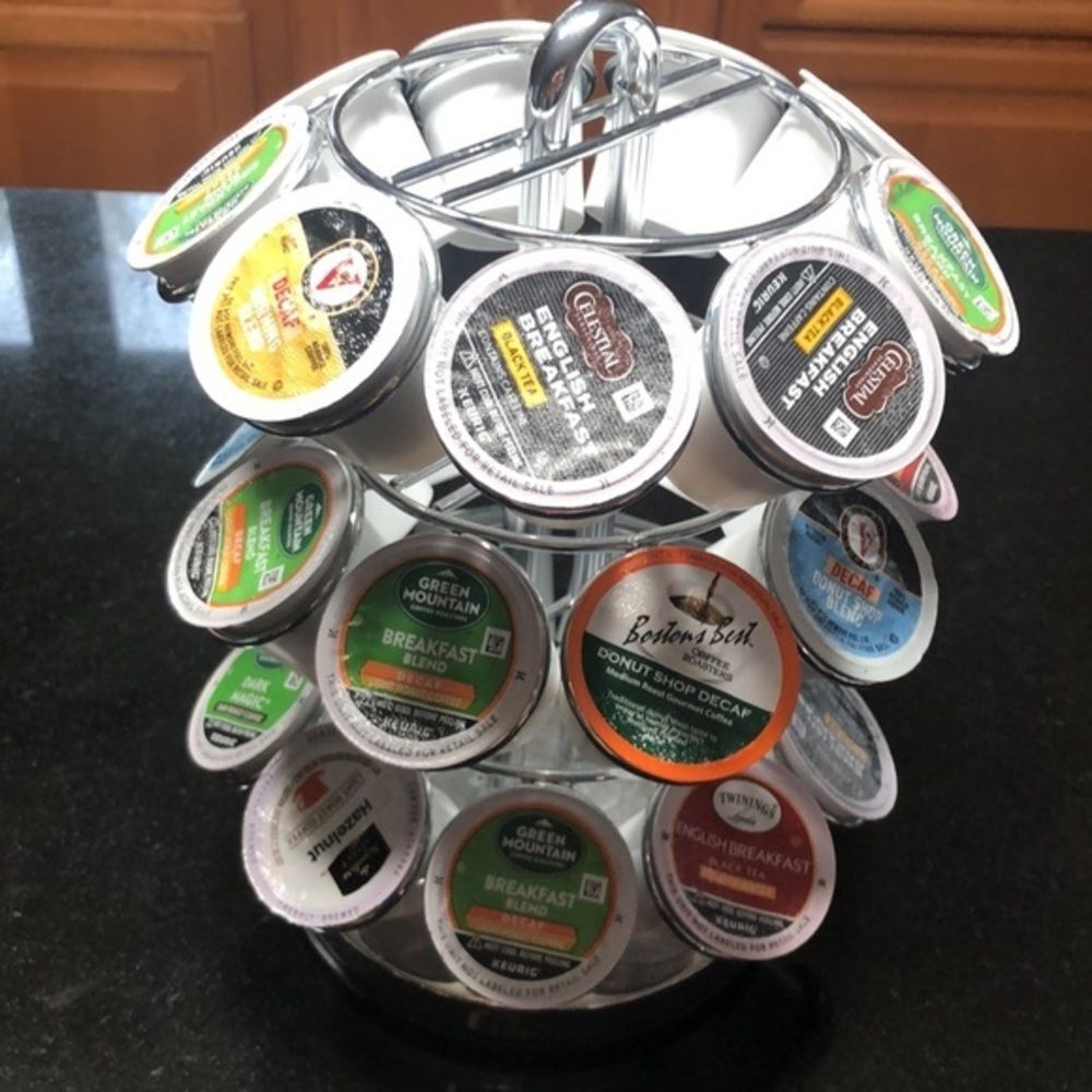Kcup Carousel filled with decaf coffee’s that are brand new and dark magic - Picture 3 of 5